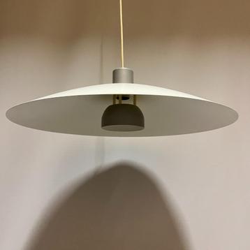 Grote metalen schaal hanglamp Scandinavisch design Ikea beschikbaar voor biedingen