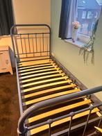 Kinderbed 90x200 metaal blauw met lattenbodem, Ophalen, 85 tot 100 cm, Gebruikt, Lattenbodem