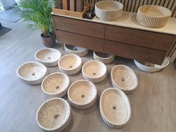 Gestreepte waskommen ovaal en rond Irini! Tbv badmeubel beschikbaar voor biedingen