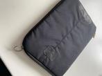 Beschermhoes/sleeve voor I-Pad tablet hoes, Ophalen of Verzenden, Gebruikt, Bescherming voor- en achterkant, Caselogic