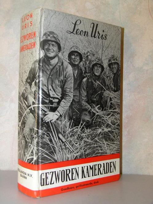 Leon Uris - Gezworen kameraden gebonden fotoprint filmeditie, Boeken, Romans, Zo goed als nieuw, Nederland, Ophalen of Verzenden