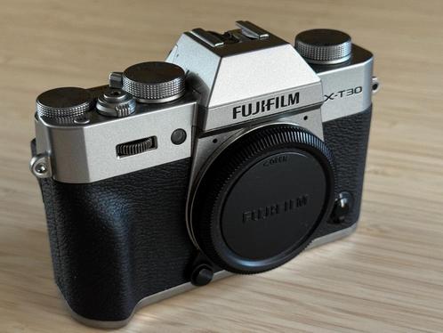 Fujifilm X-T30 + Sigma 18-50mm f2.8 DC DN + Accesoires, Audio, Tv en Foto, Fotocamera's Digitaal, Gebruikt, Compact, Fuji, Geen optische zoom