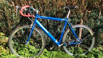 Gazzelle vuelta racefiets beschikbaar voor biedingen