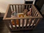 TWF box met opberg lade bruin, Kinderen en Baby's, Boxen, Gebruikt, Rechthoekig, Ophalen of Verzenden, In hoogte verstelbaar