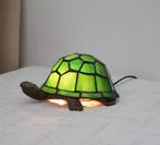 Schildpad Groen Glas-in-Lood Lamp – Uniek & Sfeervol- NIEUW!, Huis en Inrichting, Lampen | Tafellampen, Verzenden, Nieuw, Minder dan 50 cm