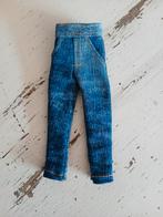 Blythe jeans, Ophalen of Verzenden, Zo goed als nieuw, Kleertjes