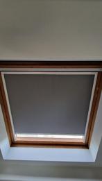 Velux verduisterend rolgordijn DKL S06 grijs, Ophalen, 100 tot 150 cm, 100 tot 150 cm, Zo goed als nieuw