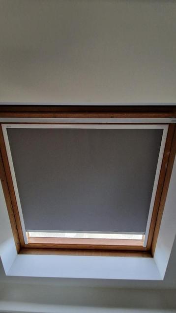Velux verduisterend rolgordijn DKL S06 grijs beschikbaar voor biedingen