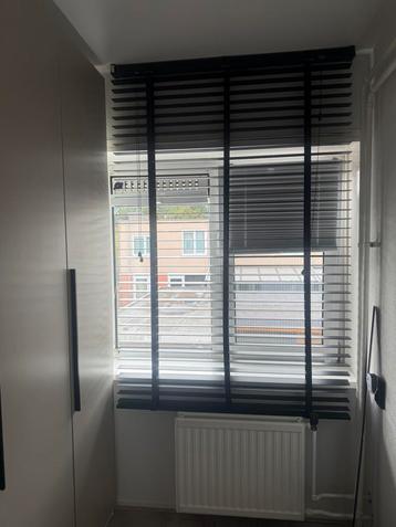 Te koop: Zwarte jaloezieën 120x 180 beschikbaar voor biedingen