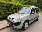 Peugeot Partner 1.6 16V 2004 Grijs, Voorwielaandrijving, 4 cilinders, 1226 kg, Bedrijf