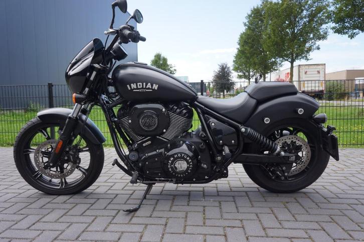 Indian Chief Dark Horse 2021 – Slechts 5.715 km, Motoren, Motoren | Overige merken, Particulier, Toermotor, meer dan 35 kW, 2 cilinders