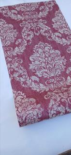 Vliesbehang chique rood goud patroon 7 rollen 10€ per rol, Huis en Inrichting, Ophalen of Verzenden, Minder dan 10 m², Rood