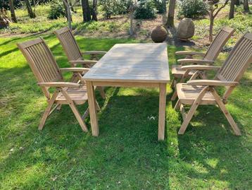 Val-Eur teakhouten tuinset in perfecte staat voor 4 personen beschikbaar voor biedingen
