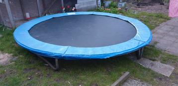 Gratis inground trampoline 3 m met afdekhoes