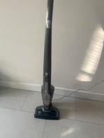 AEG Kruimeldief - Ideaal voor kleine schoonmaakklusjes, Ophalen of Verzenden, Gebruikt, Reservoir, Kruimeldief