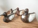 4 Antieke Houten Eenden Beelden met Parelmoer en Koper., Antiek en Kunst, Ophalen of Verzenden