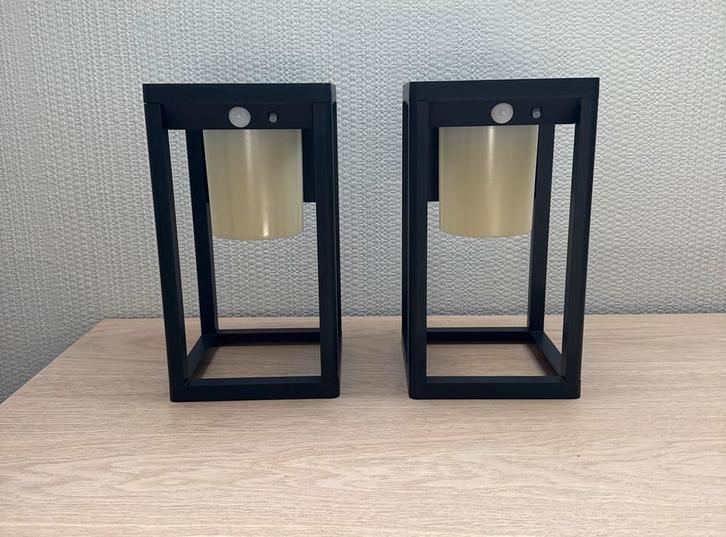 2x Solar Wandlamp Svea met Sensor - Warm Wit, Tuin en Terras, Buitenverlichting, Gebruikt, Wandlamp, Staal, Minder dan 50 watt