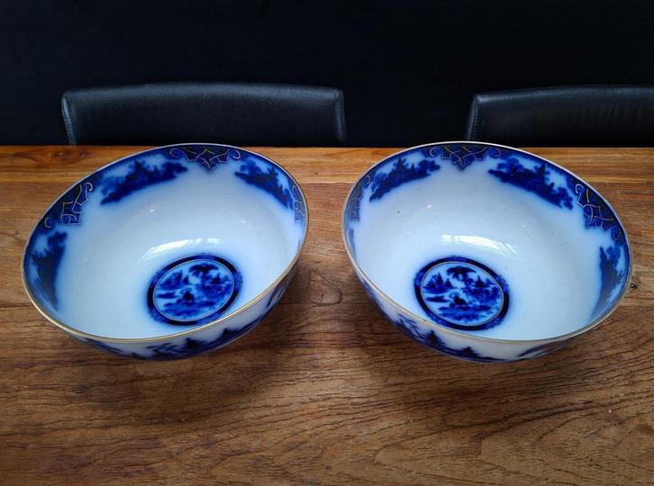 paar grote antieke Petrus Regout kast-kommen chinees decor, Antiek en Kunst, Antiek | Servies los, Ophalen of Verzenden
