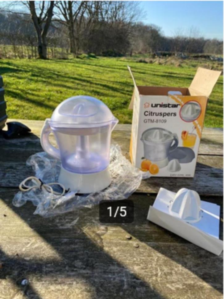 Unistar Citruspers GTM-8109 40watt 1,2liter in Doos, Witgoed en Apparatuur, Juicers, Zo goed als nieuw, Citruspers, Elektrisch