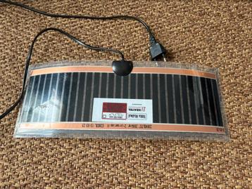 Terra Heatmat + Zoo Med warmtelamp beschikbaar voor biedingen