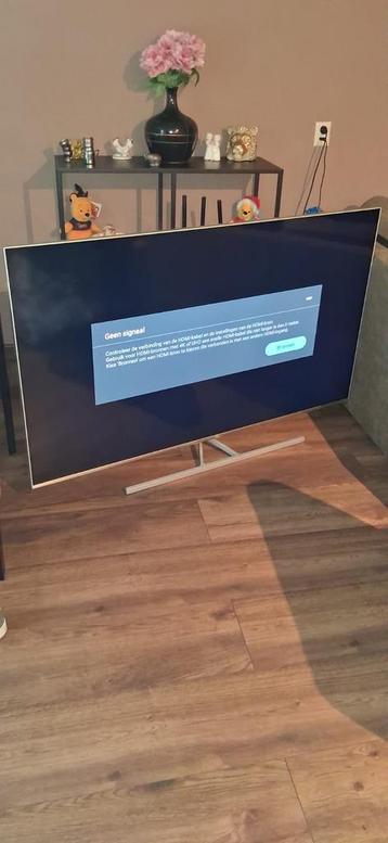 Philips smart televisie, 65 inch, met ambilight beschikbaar voor biedingen