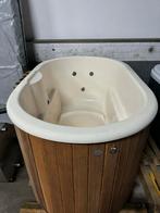 VERKOCHT ! Houtgestookt incl. 20KW kachel, Redcedar, hottub, Ophalen of Verzenden, Gebruikt, Afdekzeil, Vast