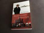 Moskou is een gekkenhuis - Peter d'Hamecourt, Boeken, Ophalen of Verzenden, Gelezen, Europa
