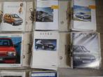 Ongeveer 200 auto folders, Boeken, Auto's | Folders en Tijdschriften, Nieuw, Overige merken, Ophalen