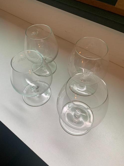 4 Cognac glazen, Verzamelen, Glas en Borrelglaasjes, Zo goed als nieuw, Borrel- of Shotglas, Ophalen