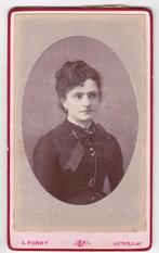 CDV van een Vrouw - Foto L. Parry Aurillac -, Gebruikt, Verzenden, Foto, Buitenland