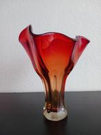 Mooie Murano vaas rood/bruin met wijde opening, Ophalen of Verzenden, Minder dan 50 cm, Rood, Glas
