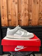 NIKE DUNK LOW (GRIJS) Maat 42,5 (GEDRAGEN), Overige kleuren, Nike, Ophalen of Verzenden, Sneakers of Gympen