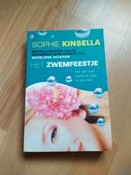 Boek. Sophie kinsella - het zwemfeestje., Ophalen of Verzenden, Gelezen