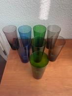 8 Kleurrijke Glazen - 14,4 cm hoog, Glas of Glazen, Gebruikt, Ophalen of Verzenden, Glas