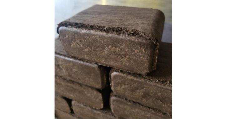 Bio Eko houtturf briketten hard geperst, Tuin en Terras, Haardhout, Blokken, Minder dan 3 m³, Ophalen