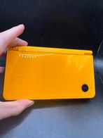 Nintendo dsi xl geel, Dsi XL, Gebruikt, Lenn hodes, Geel