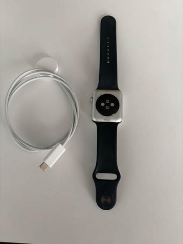 Apple Watch - Gebruikt, maar goed! beschikbaar voor biedingen