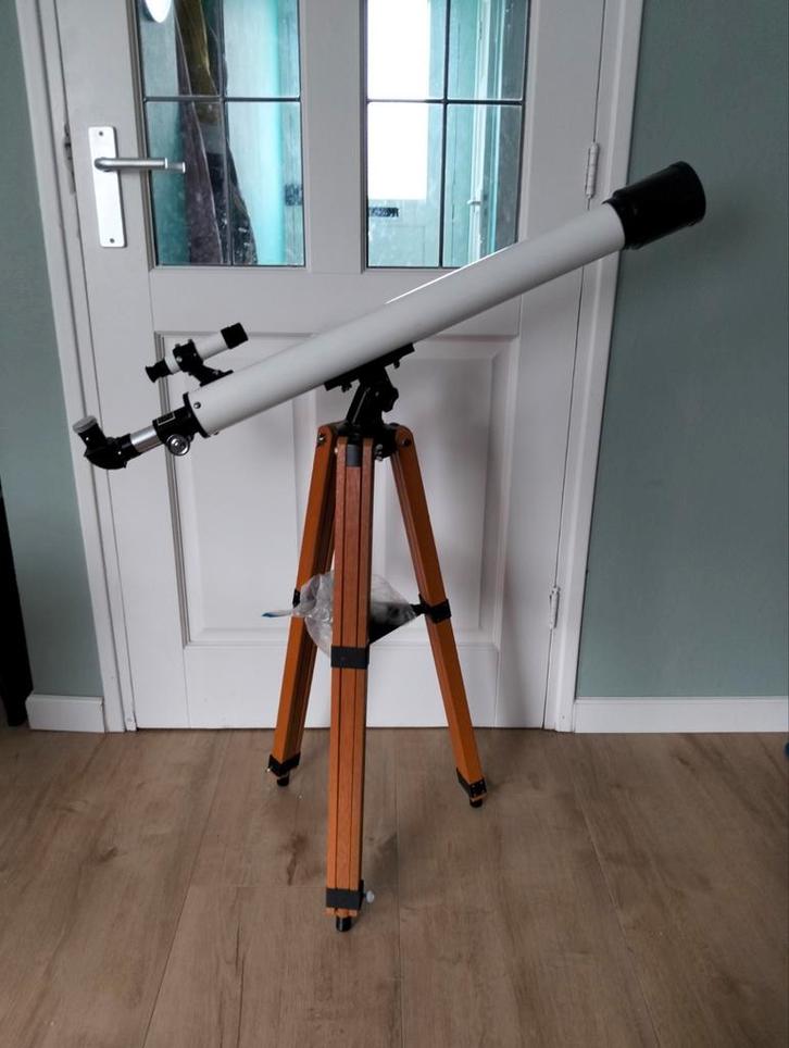 Telescoop met houten driepoot, Audio, Tv en Foto, Optische apparatuur | Telescopen, Lenzentelescoop (refractor), Minder dan 80 mm