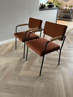 2 Monday eetkamerstoelen van Fest, Huis en Inrichting, Stoelen, Ophalen, Twee, Overige kleuren, Zo goed als nieuw