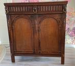 Kleine Utrechtse toogkast, eikenhout, 19e eeuw, Ophalen