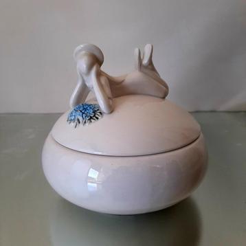 Bonbonschaal Goût | Vintage bonbonnière Goût by Vaga Int. beschikbaar voor biedingen