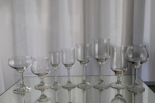 Compleet 48-delig glasservies van Royal Leerdam, Ambasador., Antiek en Kunst, Antiek | Glas en Kristal, Ophalen