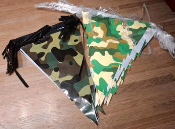 Camouflage verjaardags slingers, leger beschikbaar voor biedingen