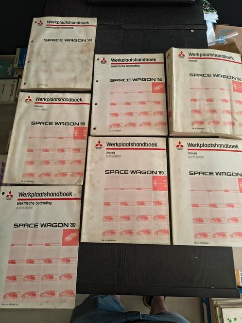 Originele Mitsubishi Space Wagon Werkplaatshandboeken, Boeken, Auto's | Boeken, Gelezen, Mitsubishi, Ophalen