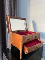 VINTAGE OUD HOUTEN SIERADENKIST SIERADEN KIST MET SPIEGEL, Gebruikt, Bruin, Ophalen of Verzenden, Met spiegeltje(s)