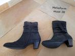Helioform Suede Enkellaarsjes - Maat 38, Zwart, Lage of Enkellaarzen, Ophalen of Verzenden, Zo goed als nieuw