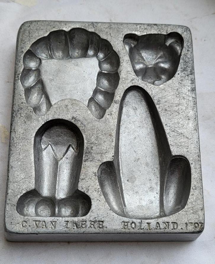 Oude marsepeinvorm: Guitige Varkenskopje, Antiek en Kunst, Curiosa en Brocante, Ophalen of Verzenden