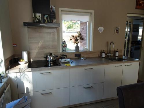 Complete keuken 7jaar oud, Huis en Inrichting, Keuken | Complete keukens, Zo goed als nieuw, Ophalen