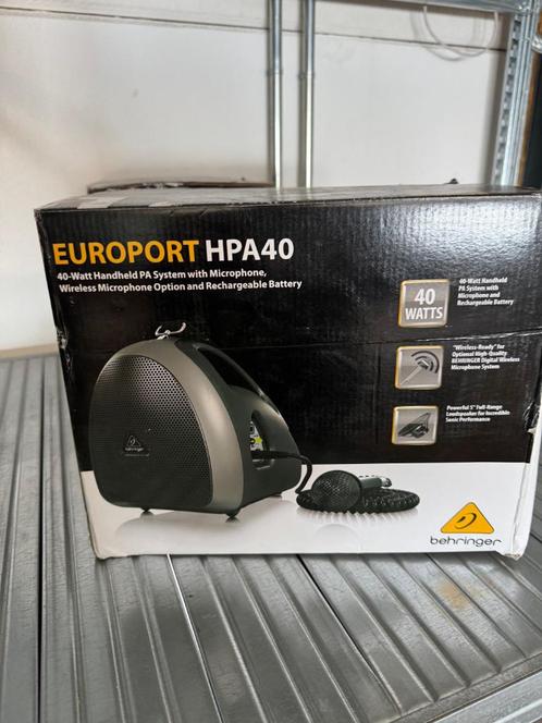Behringer HPA40 draagbare speaker met microfoon, Audio, Tv en Foto, Professionele Audio-, Tv- en Video-apparatuur, Nieuw, Audio