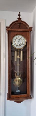Mooie eiken snaar regulator, Ophalen